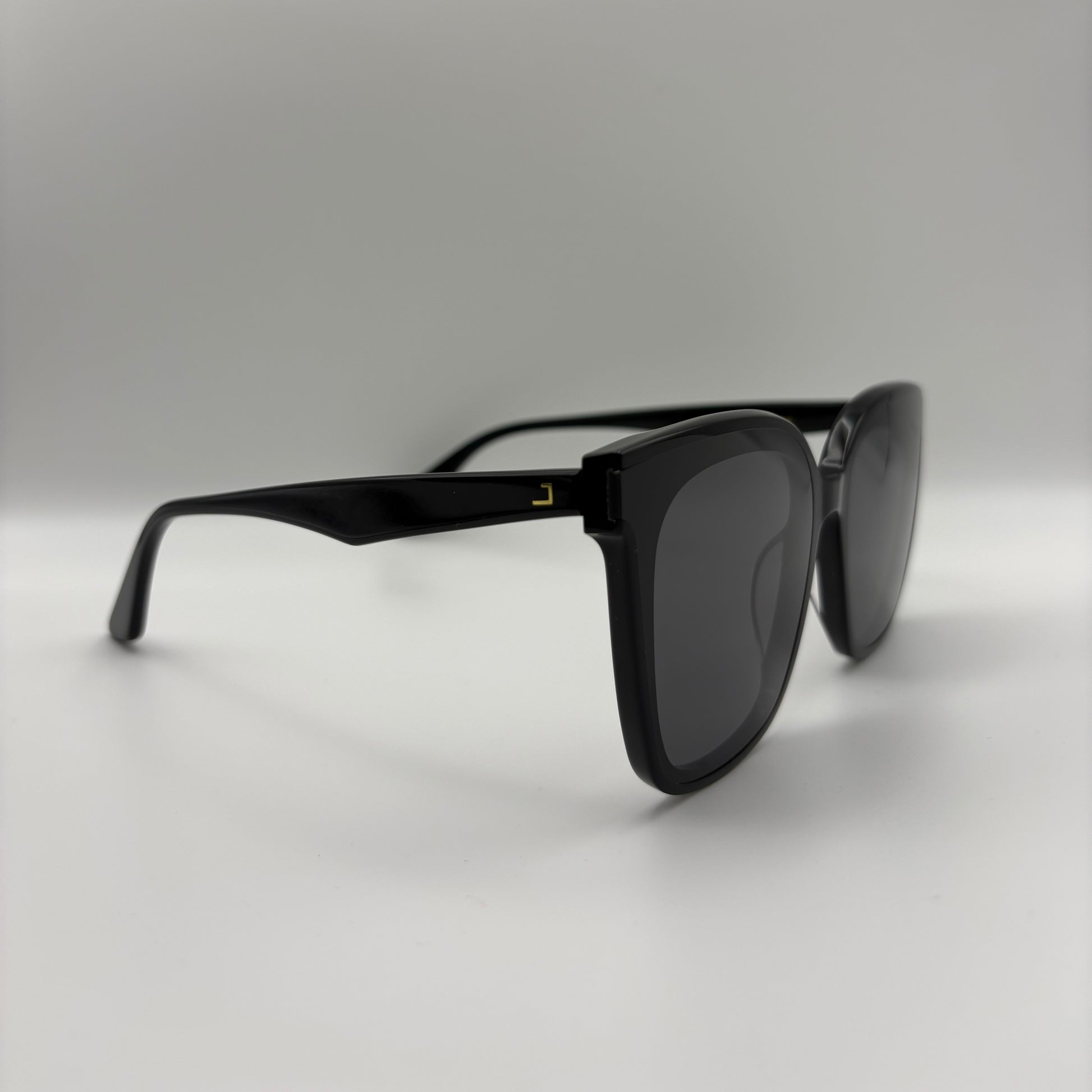 verona (black)